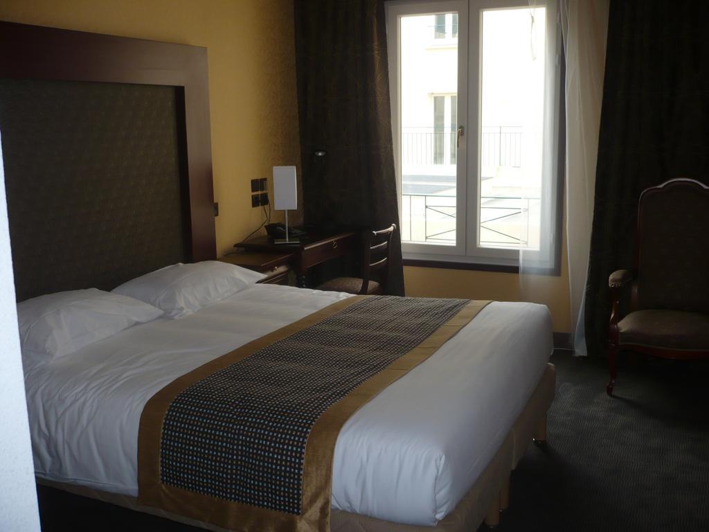 Hotel De France Montargis Exterior photo